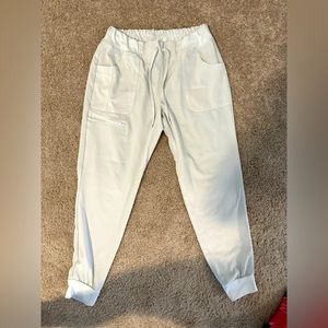 Heart & soul jogger scrub pant